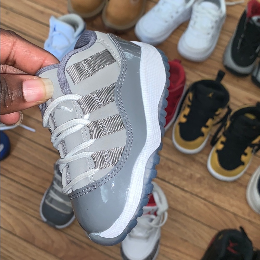 Jordan Retro 11s Lows